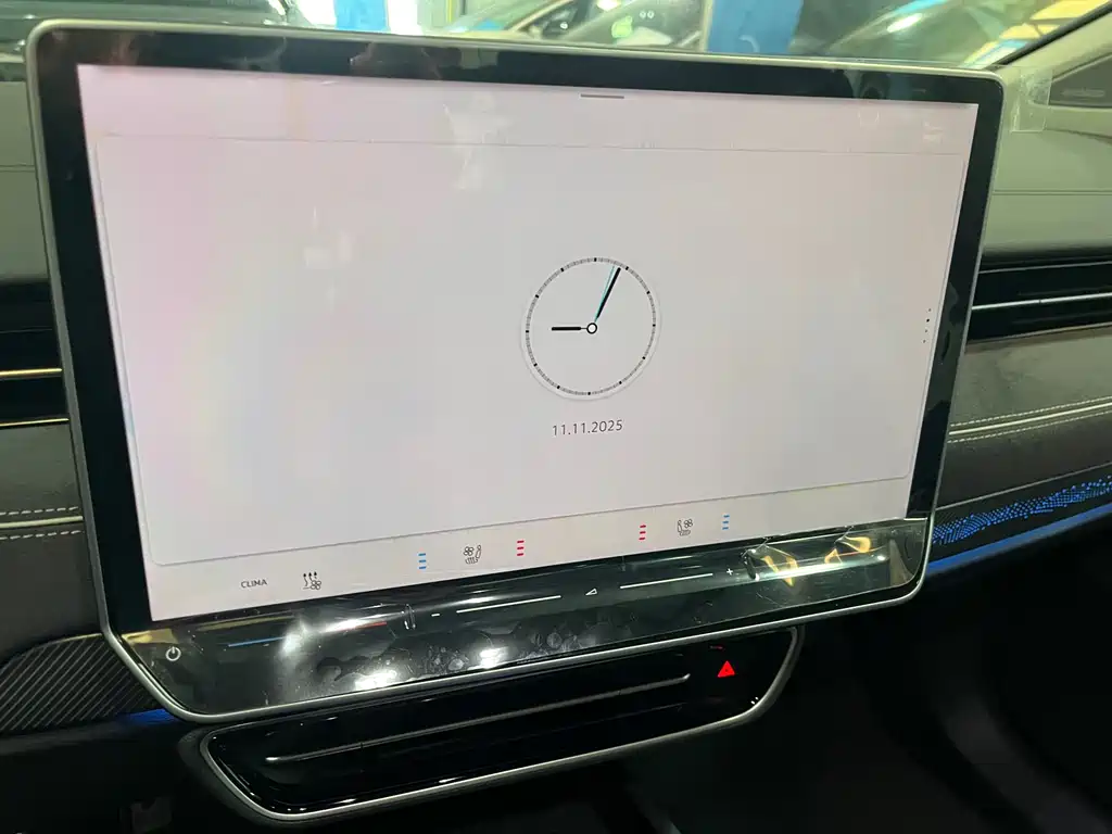 VOLKSWAGEN ID.7 VIZZION