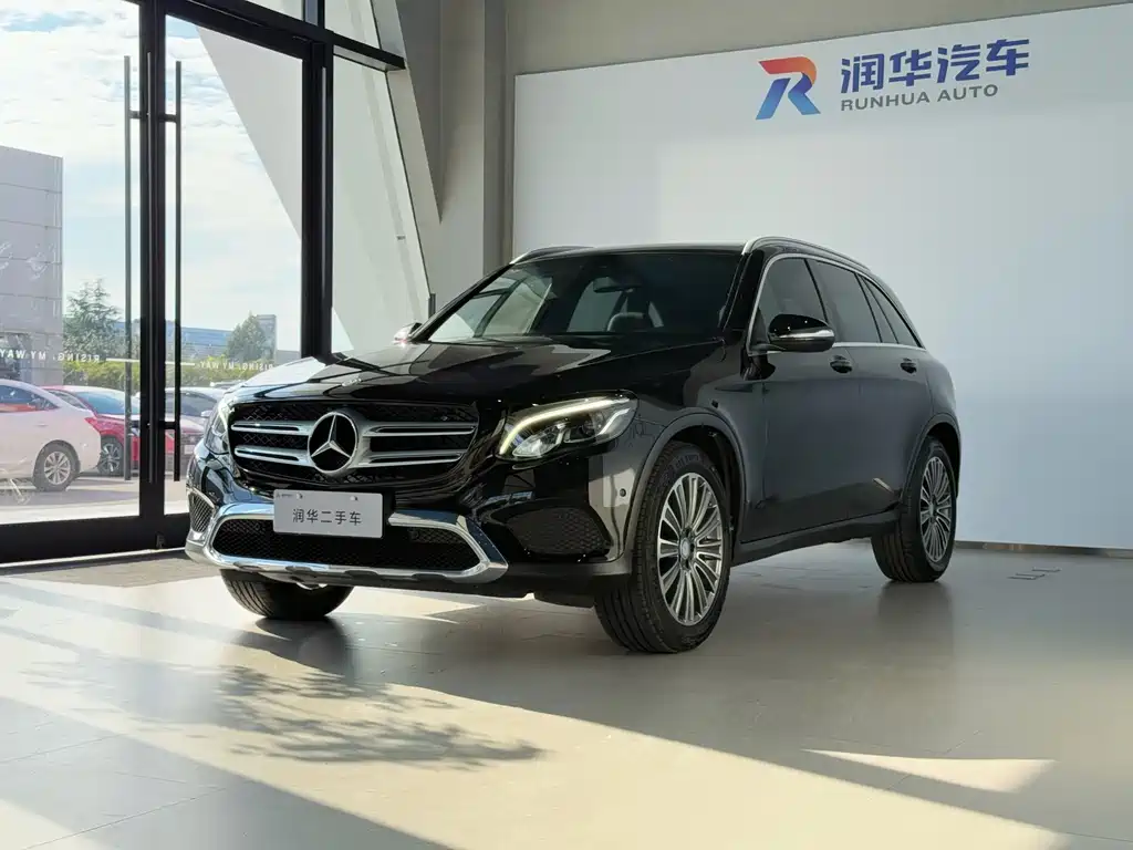 MERCEDES-BENZ GLC