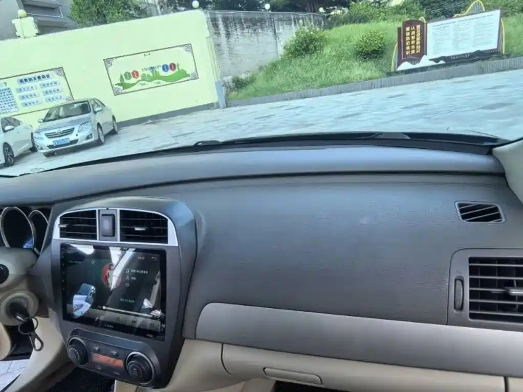 Nissan Sylphy — миниатюра 7