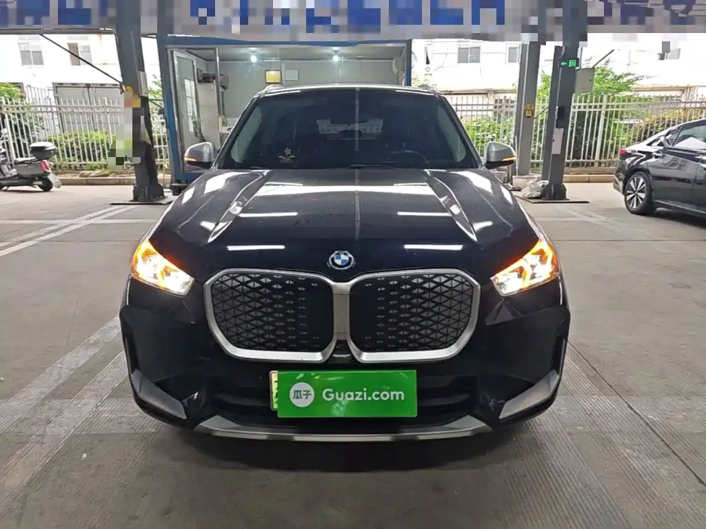 BMW iX1 — миниатюра 3