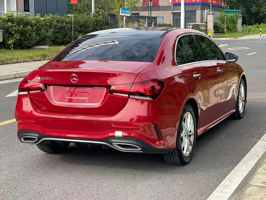 MERCEDES-BENZ A CLASS