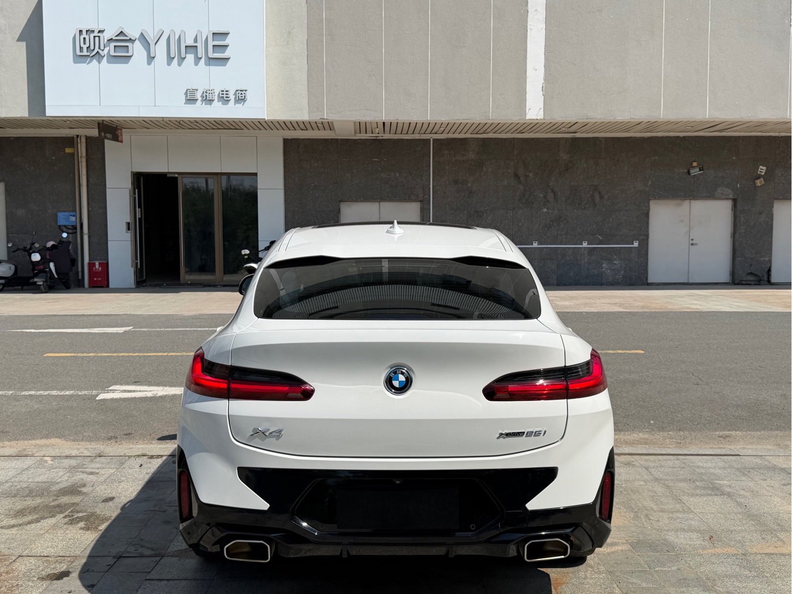 BMW X4 — миниатюра 8