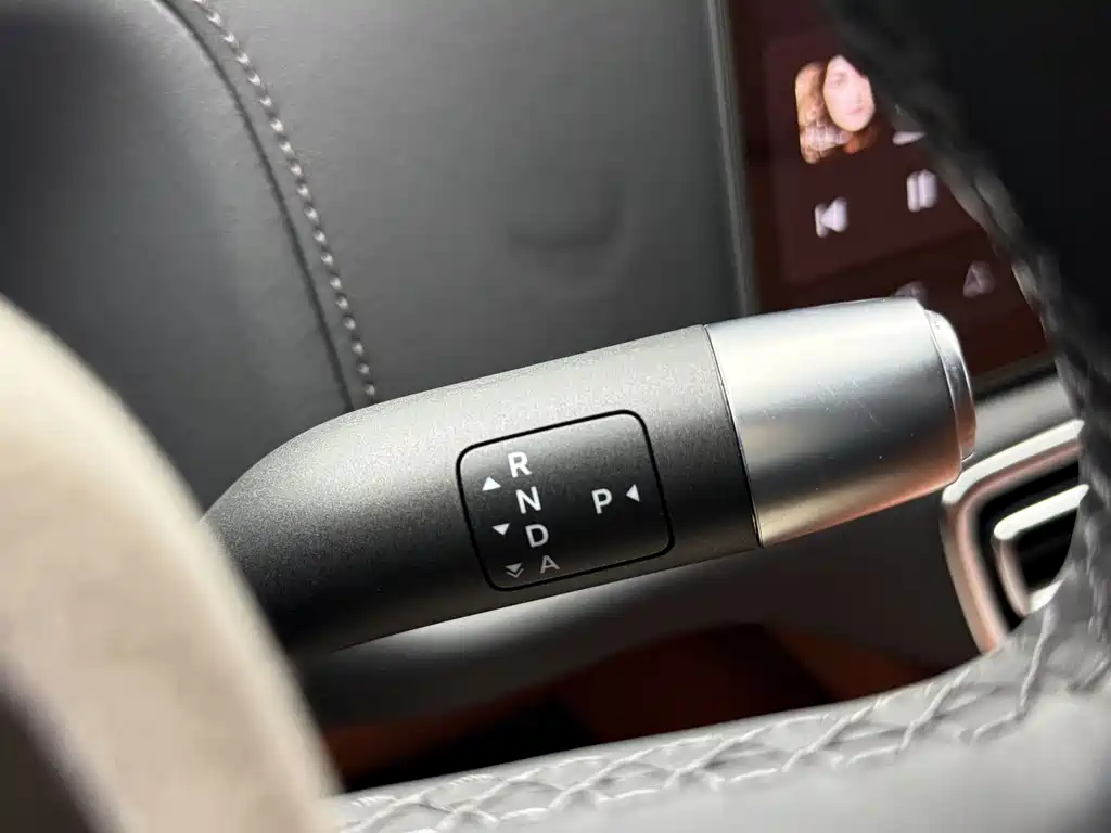 Li Auto Li L9 — миниатюра 19
