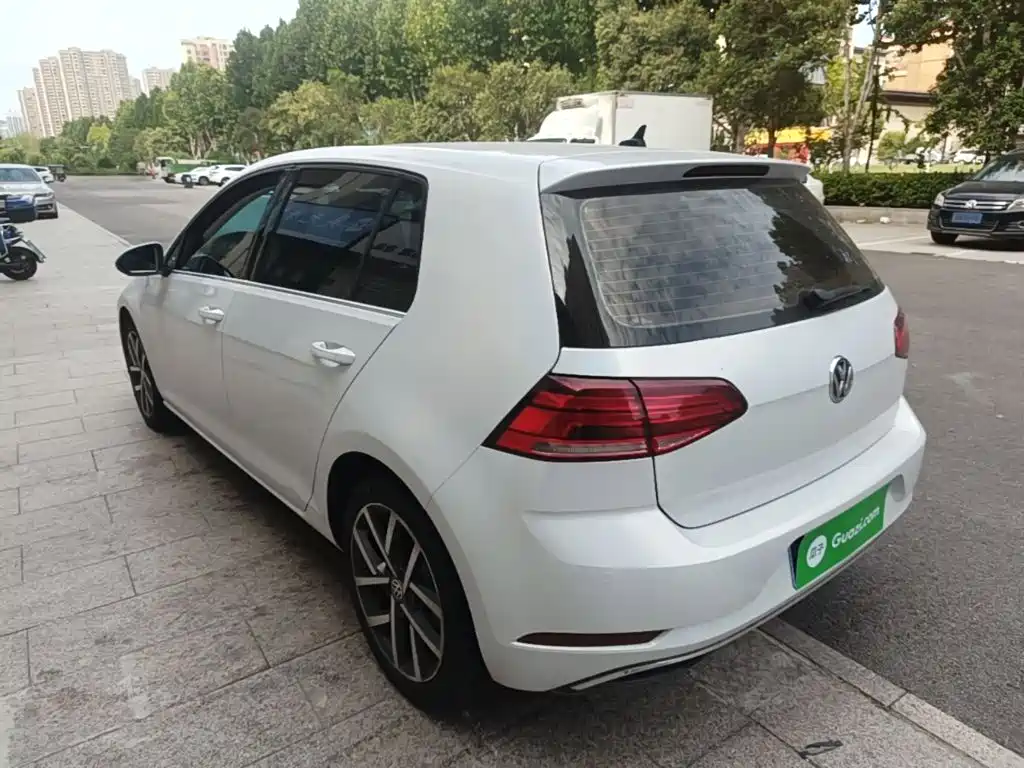 Volkswagen Golf — миниатюра 5