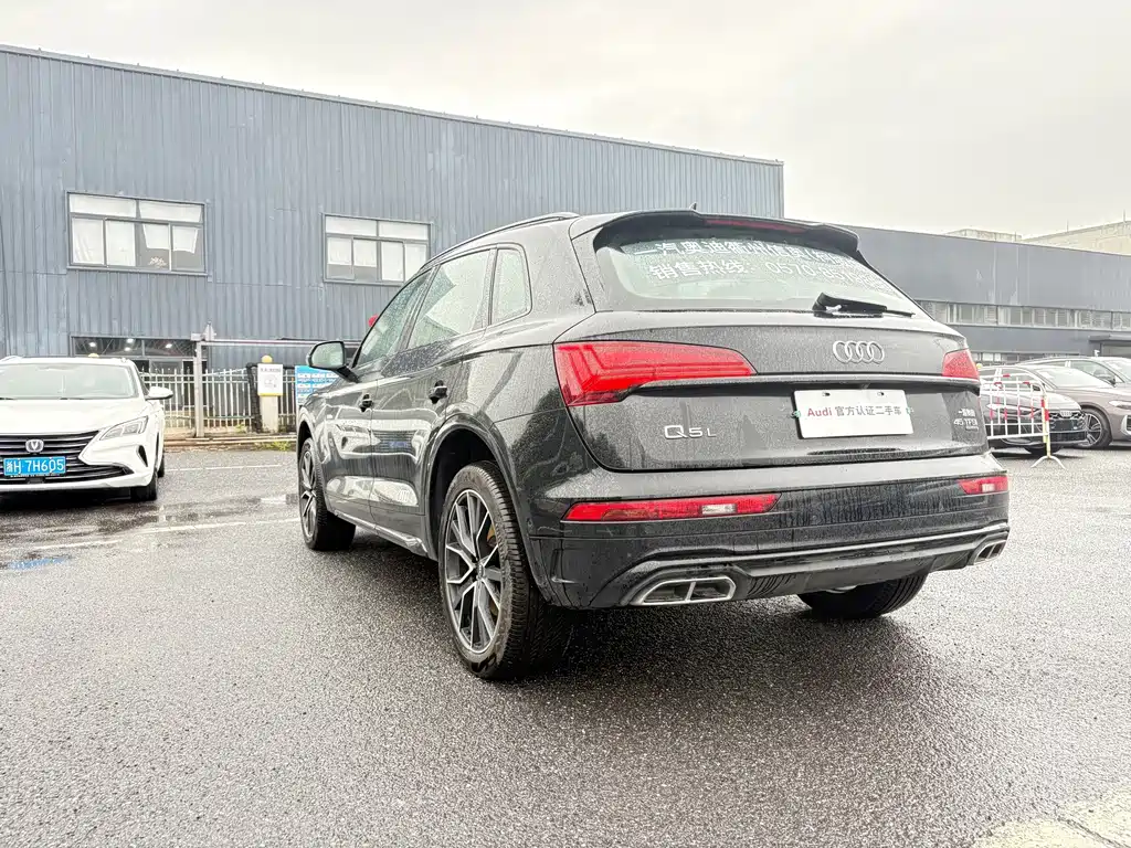 Audi Q5L — миниатюра 10