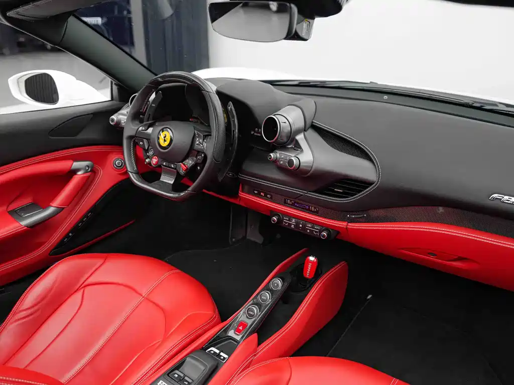 Ferrari F8 — миниатюра 11