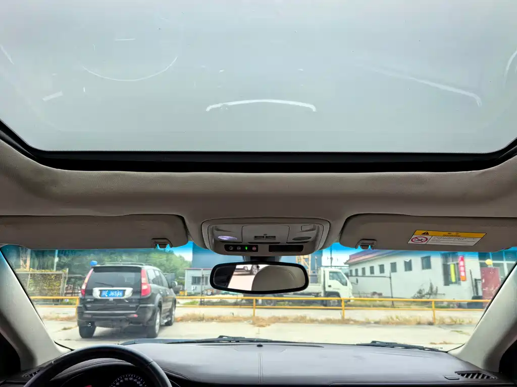 Cadillac XTS — миниатюра 8