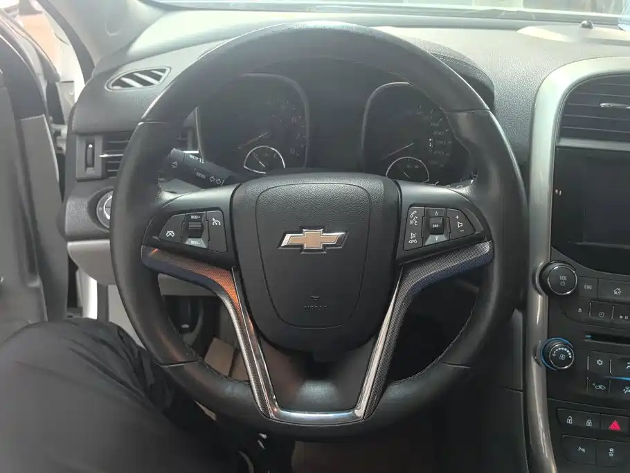 Chevrolet Malibu — миниатюра 15