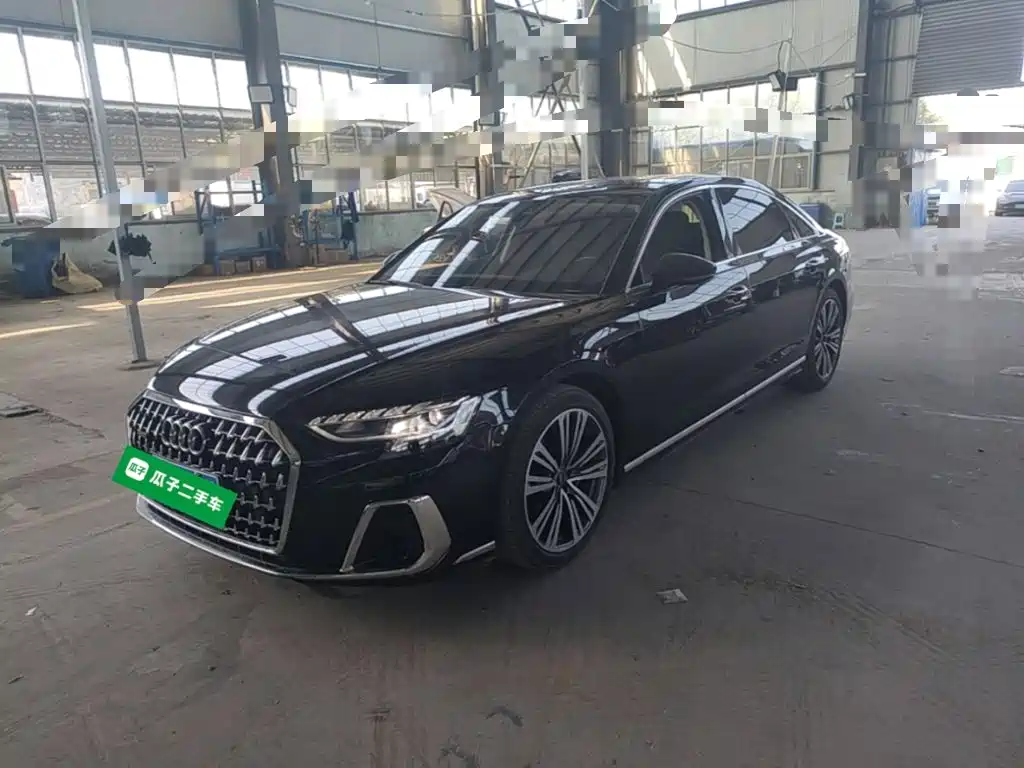 奥迪A8 2024款 A8L 45 TFSI quattro 豪华型 2025