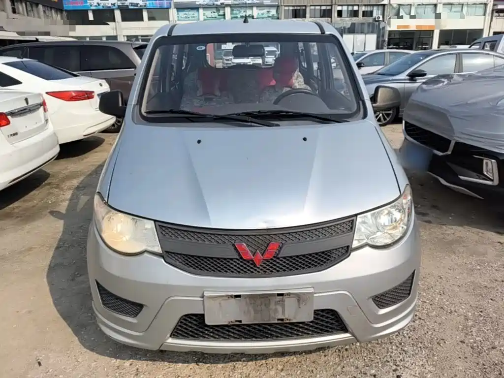Wuling Hongguang — миниатюра 3