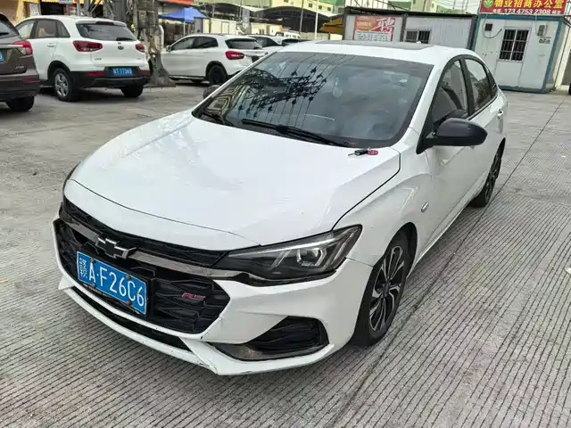 CHEVROLET CRUZE