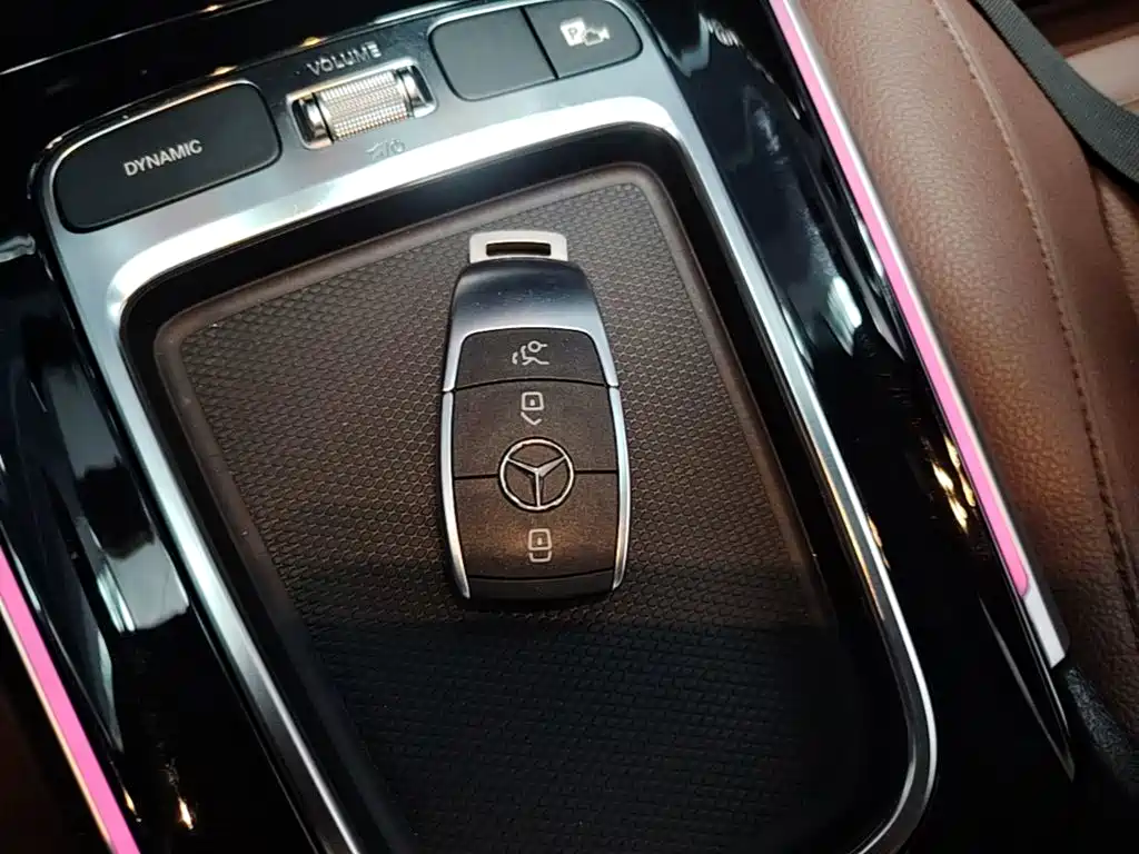 Mercedes-Benz EQB — миниатюра 9