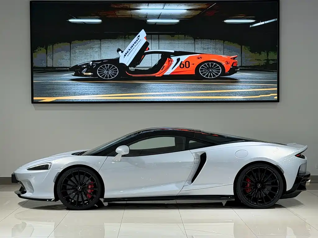 McLaren GT 2022 4.0T