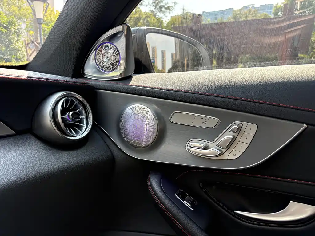 Mercedes-Benz C-Class (Import) — миниатюра 14