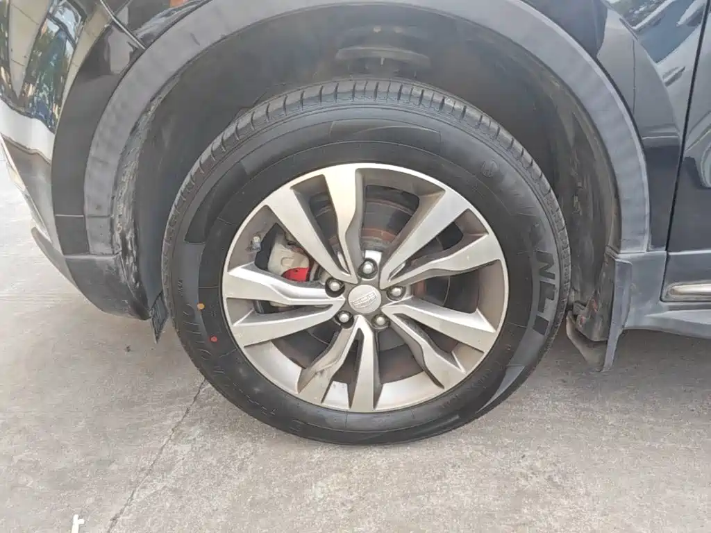 Geely Boyue — миниатюра 23