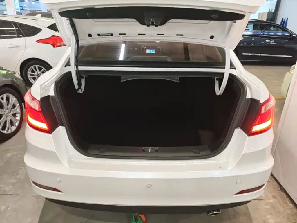 Changan Eado — миниатюра 19