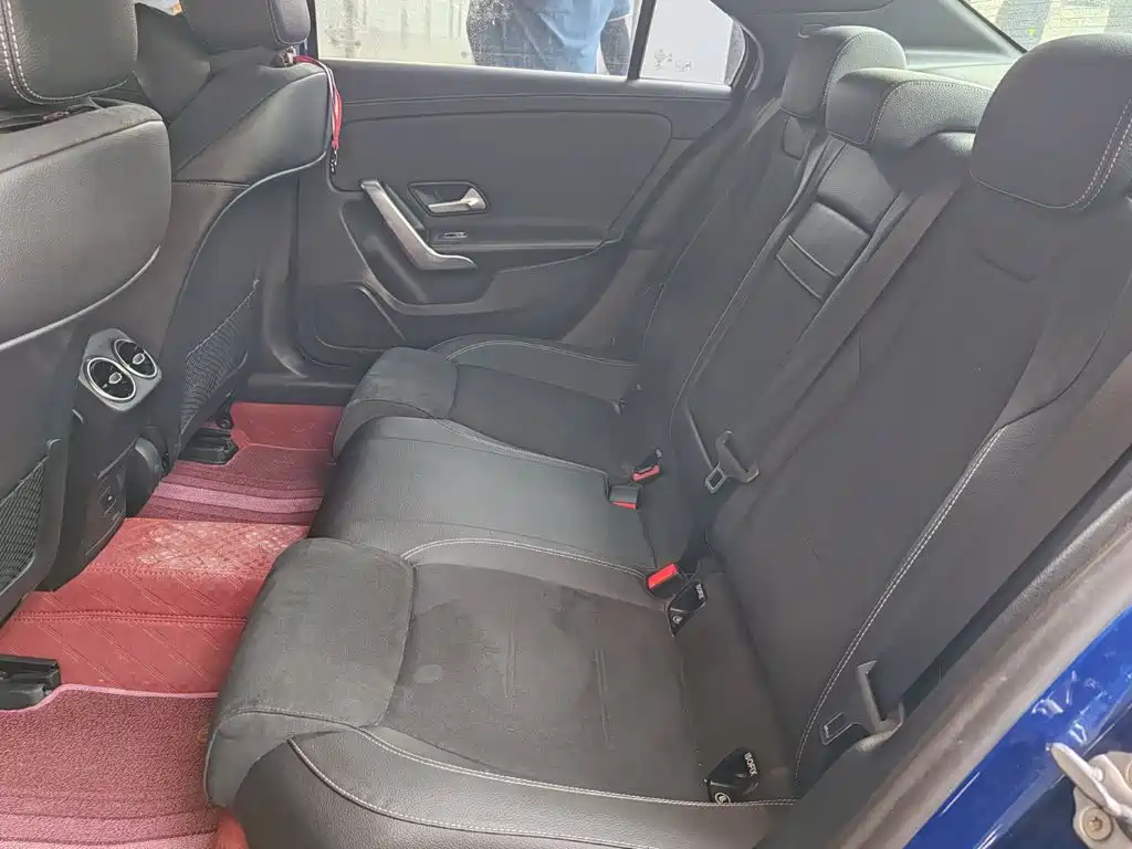 Mercedes-Benz A-Class — миниатюра 13