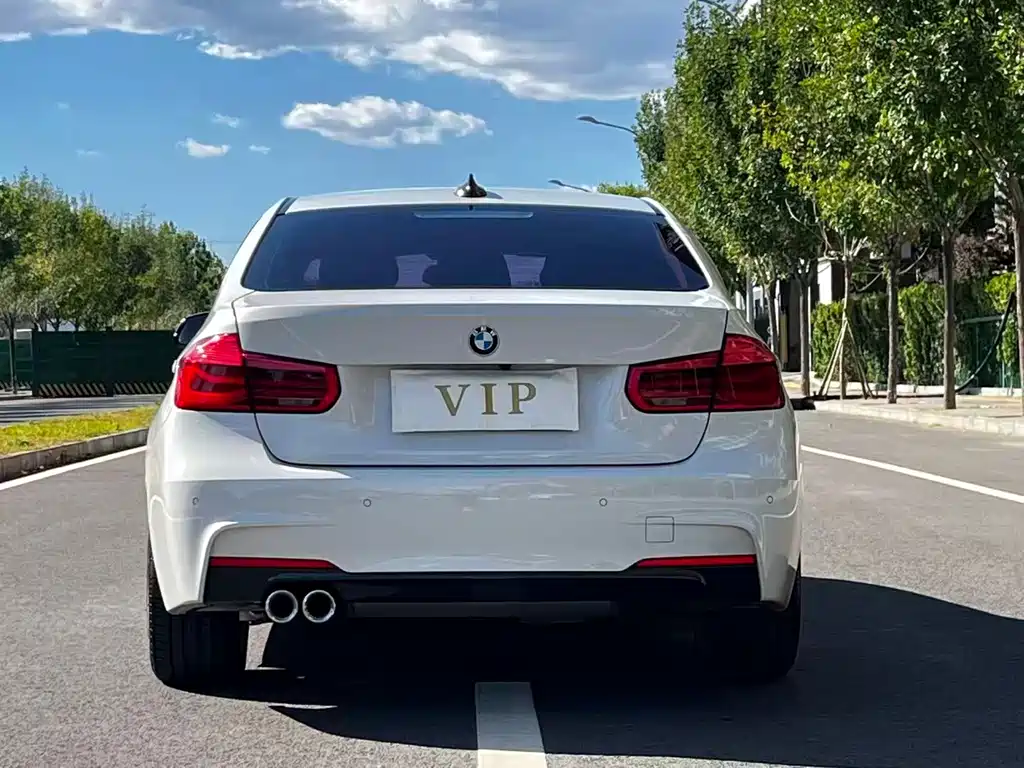 BMW 3 Series — миниатюра 4