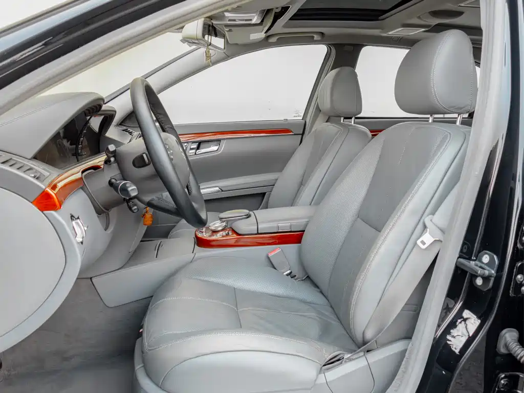 Mercedes-Benz S-Class S 2006 S 350