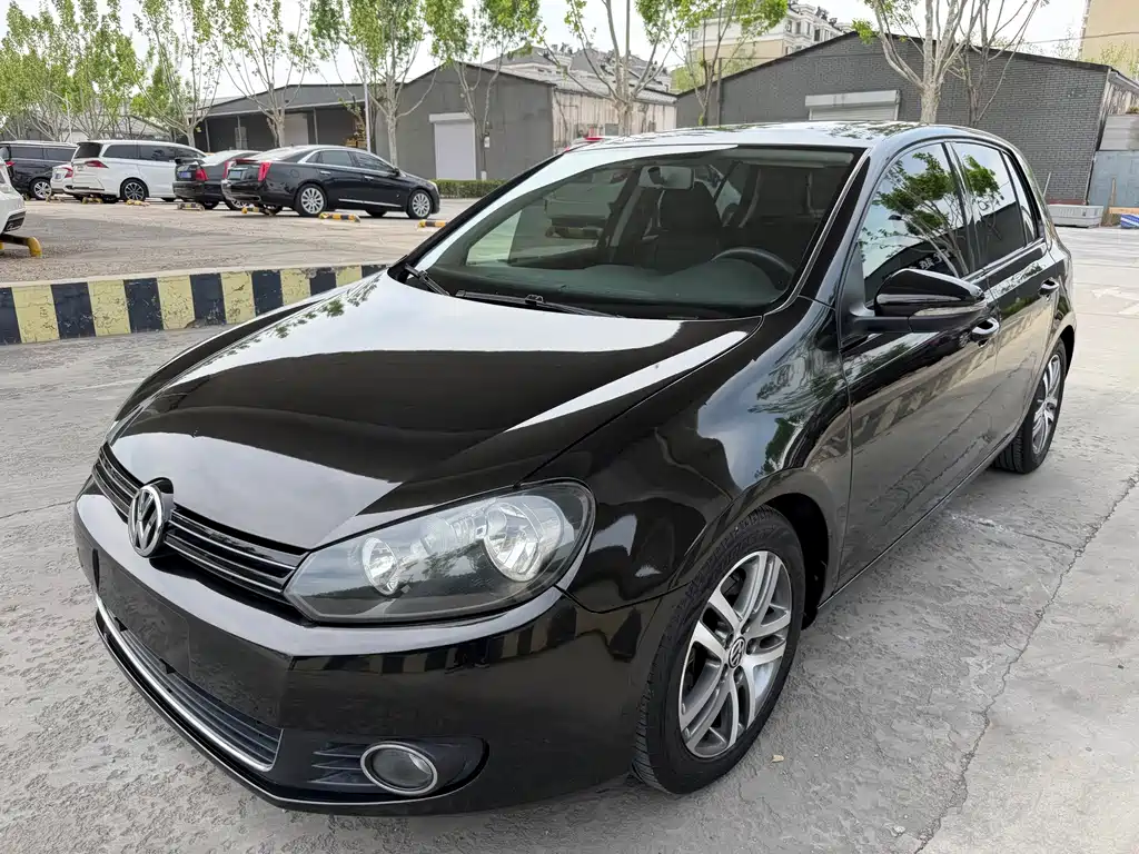 Volkswagen Golf — миниатюра 2