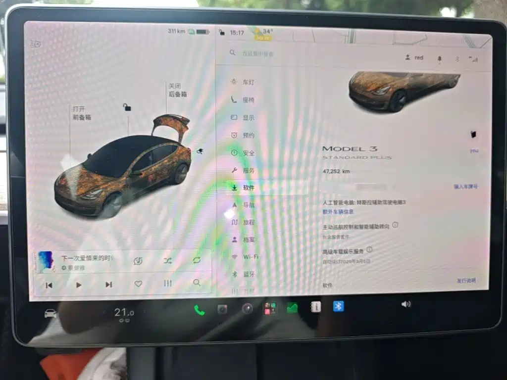 Tesla Model 3 — миниатюра 12