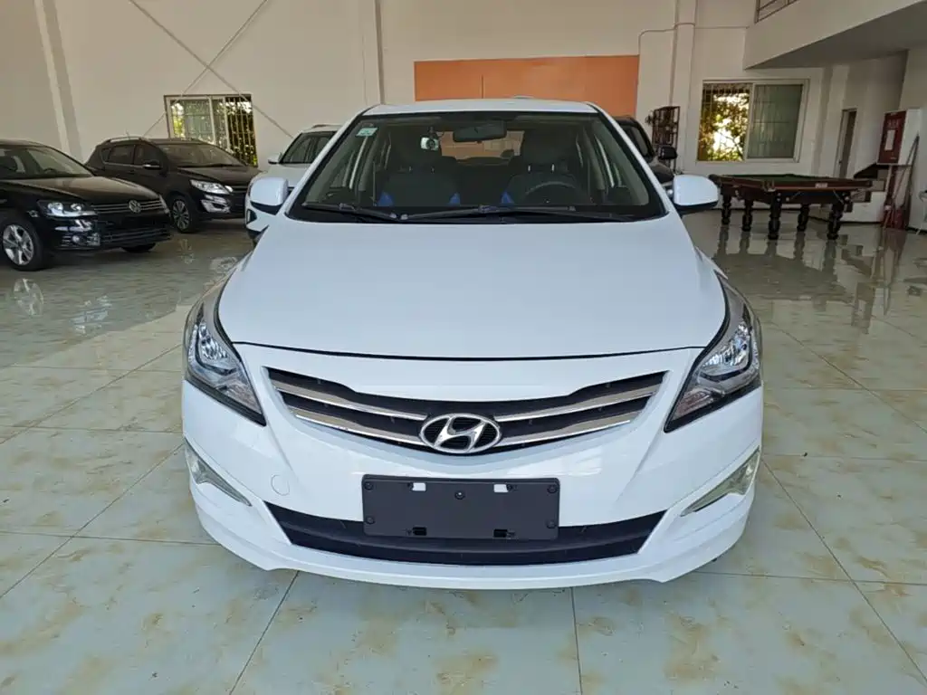 Hyundai Verna — миниатюра 3