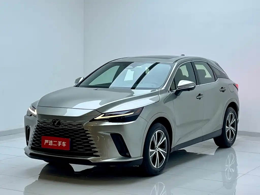Lexus RX 2025