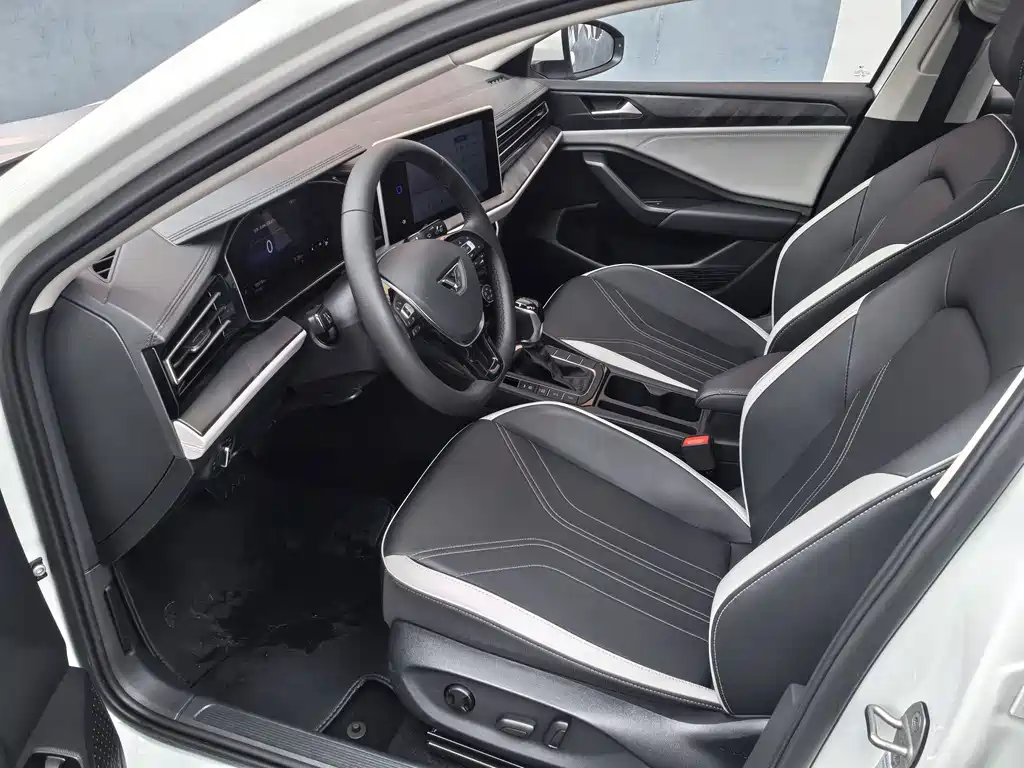 Jetta VA7 — миниатюра 6