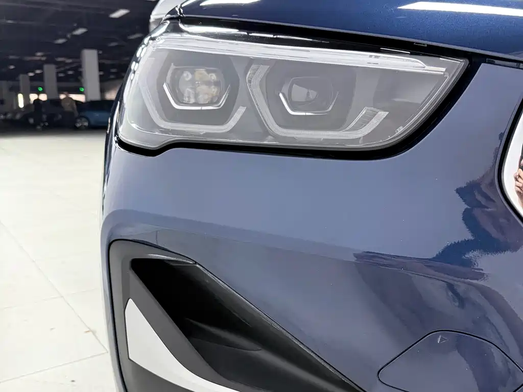 BMW X1 2022 sDrive20Li Premium