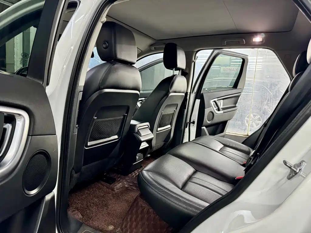 Land Rover Discovery Sport — миниатюра 5
