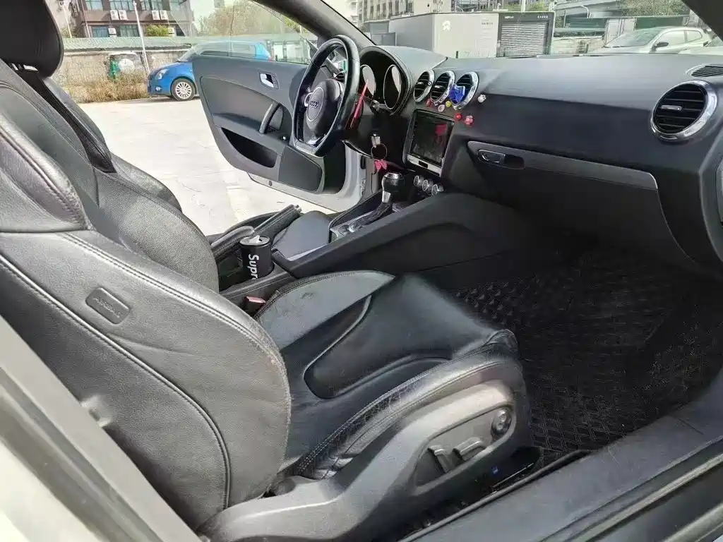 Audi TT — миниатюра 5