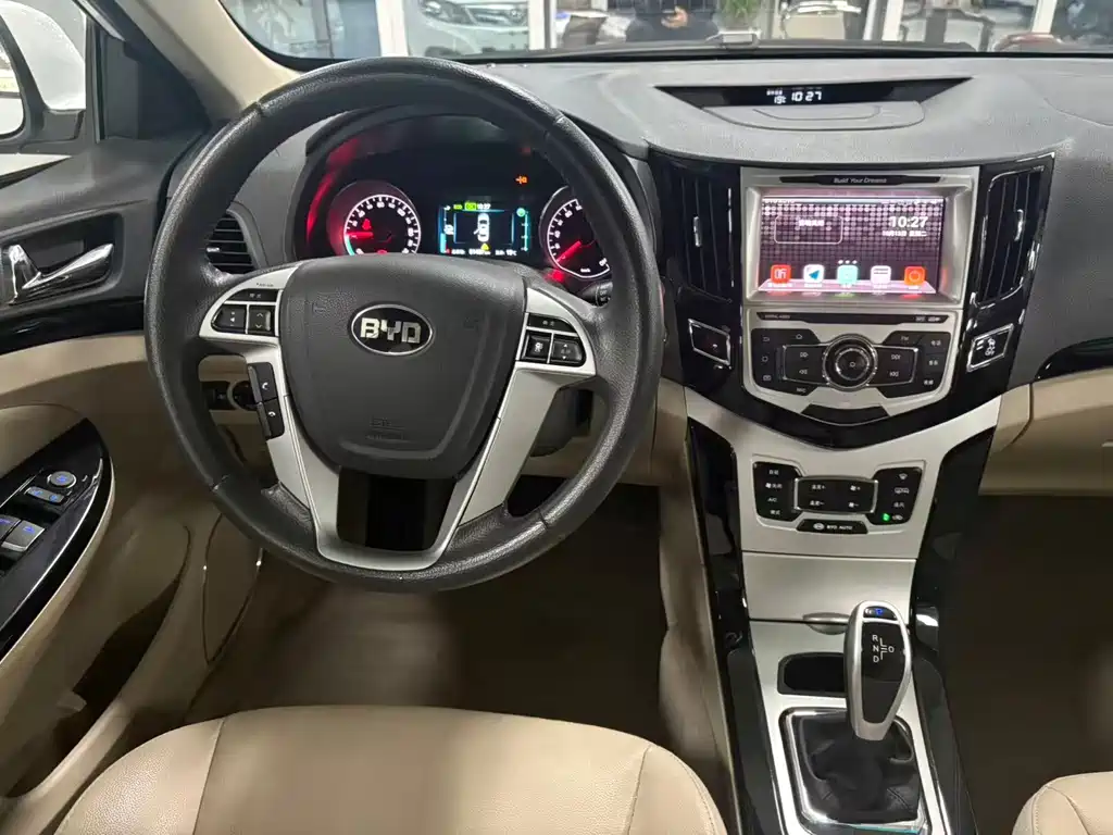 BYD e5 — миниатюра 10