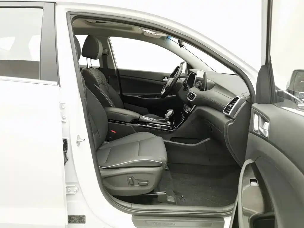 Hyundai Tucson — миниатюра 23