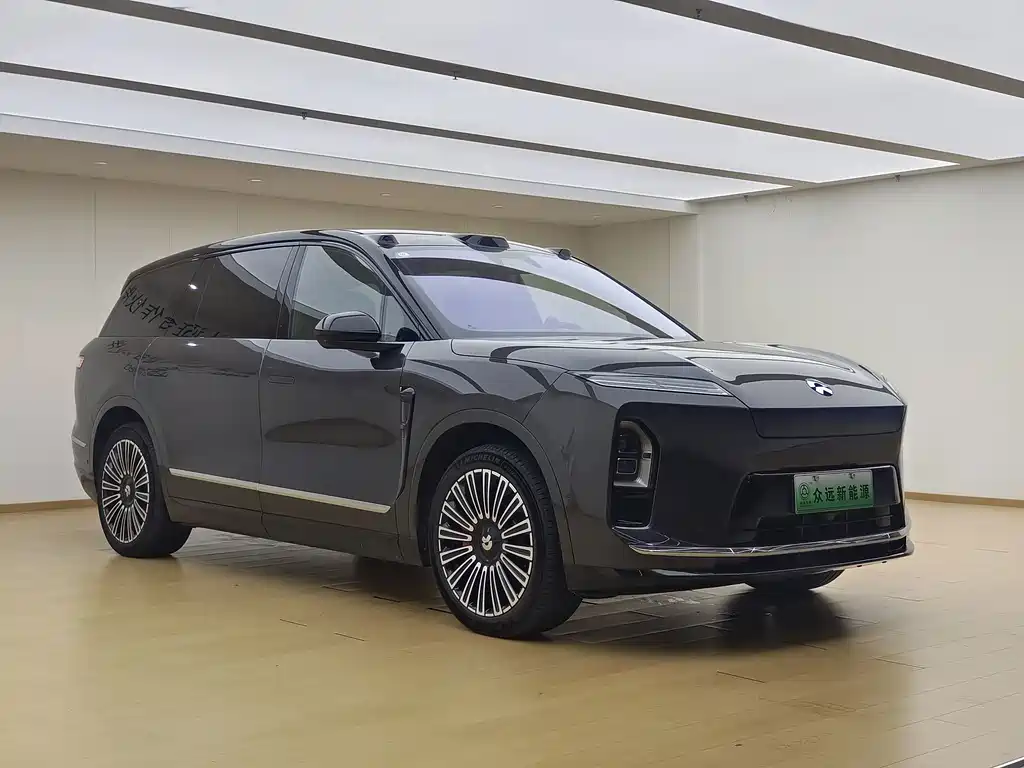 NIO ES8 — миниатюра 4