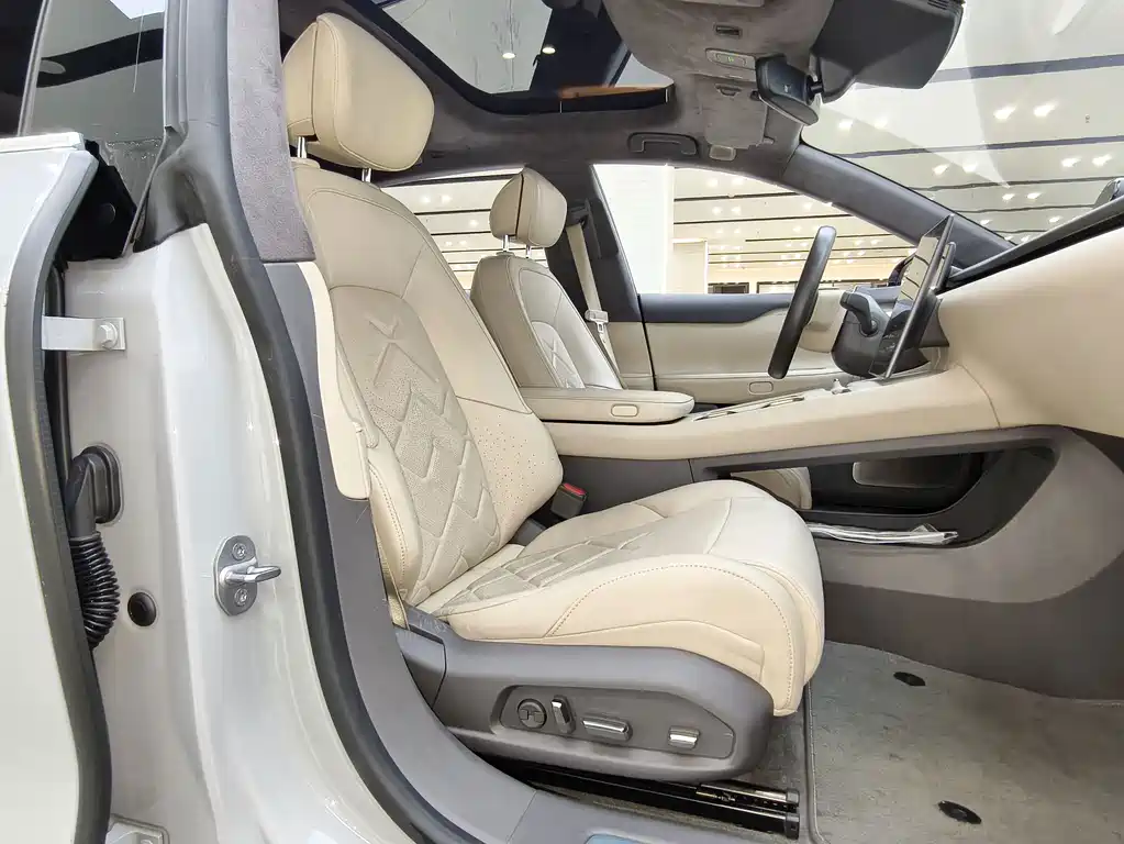 NIO ET7 — миниатюра 10
