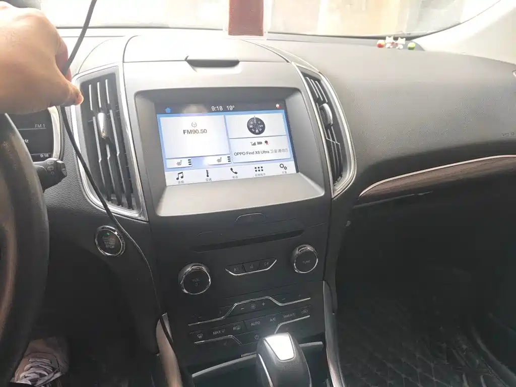 Ford Edge — миниатюра 9