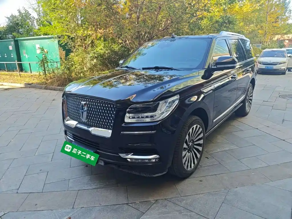 Lincoln Navigator