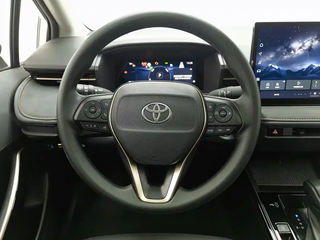 Toyota Corolla — миниатюра 11