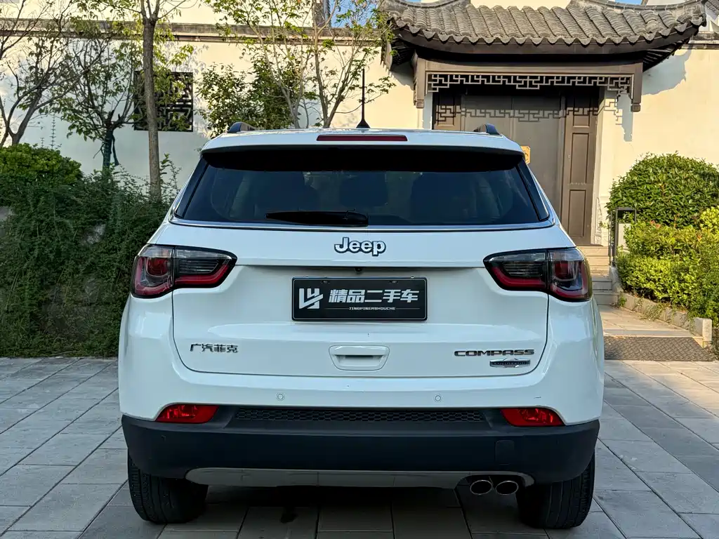 Jeep Compass — миниатюра 17