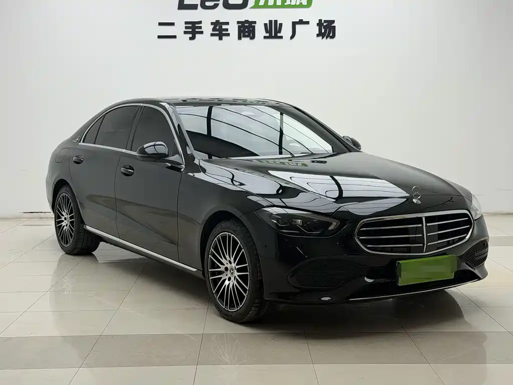 Mercedes-Benz C-Class — миниатюра 3