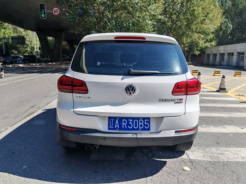 Volkswagen Tiguan — миниатюра 5