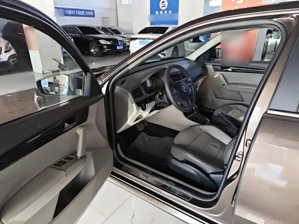 Volkswagen Gran Lavida — миниатюра 16