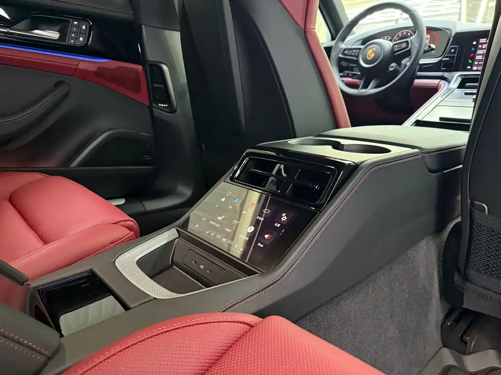 Porsche Panamera — миниатюра 11