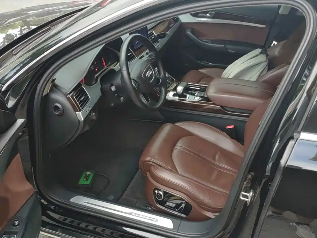 Audi A8 — миниатюра 15