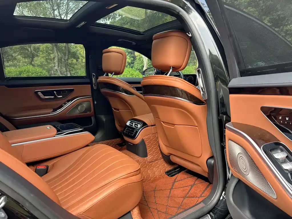 Mercedes-Benz S-Class — миниатюра 11