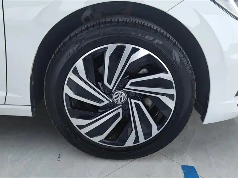 Volkswagen Sagitar 2021 280TSI DSG