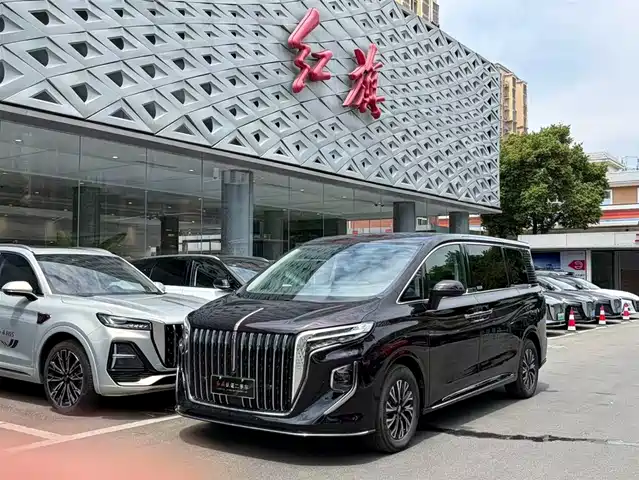 2024 Hongqi HQ9
