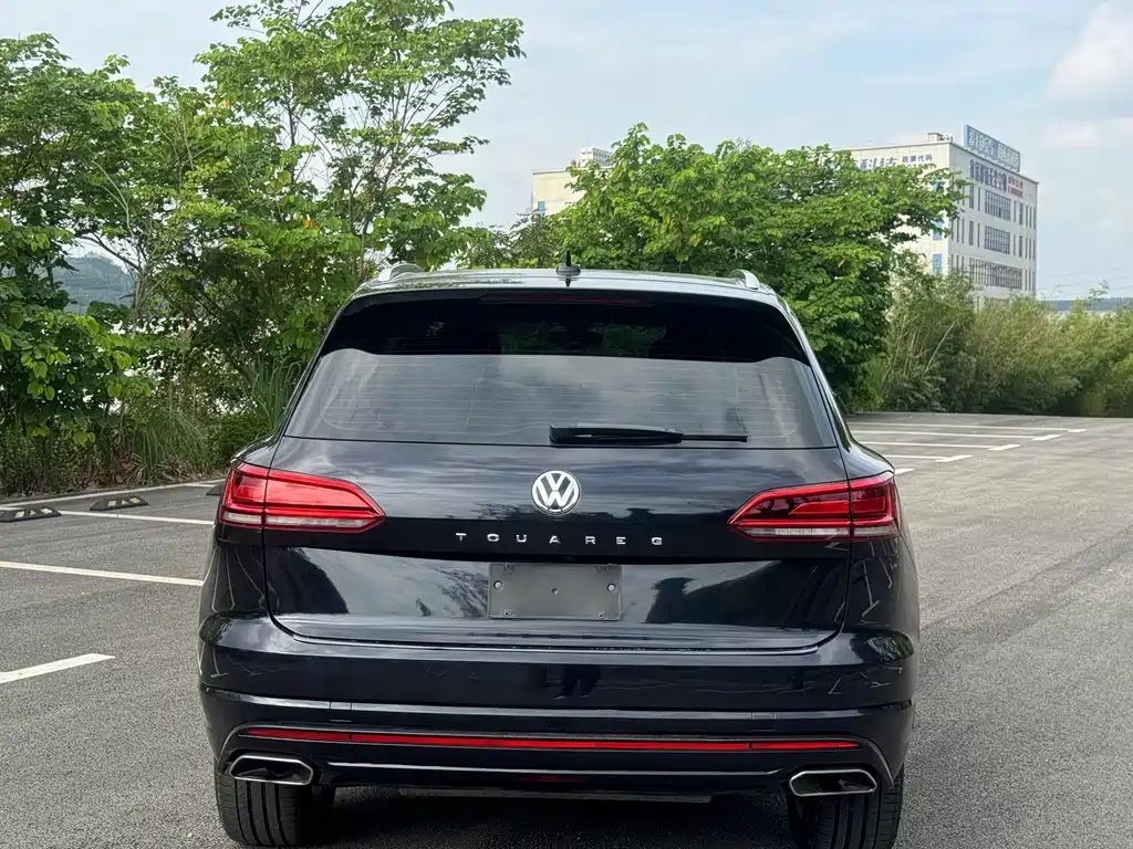 Volkswagen Touareg — миниатюра 5