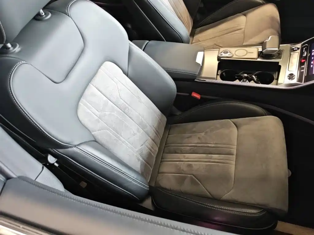 Audi A6L — миниатюра 25