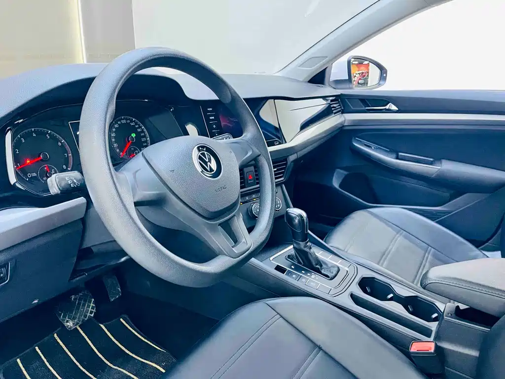 Volkswagen Bora 2021 1.5L AT Fashion Smart Connect